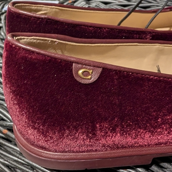 Coach Emilia Mary Janes in Burgundy Velvet sz 9 - Picture 8 of 12